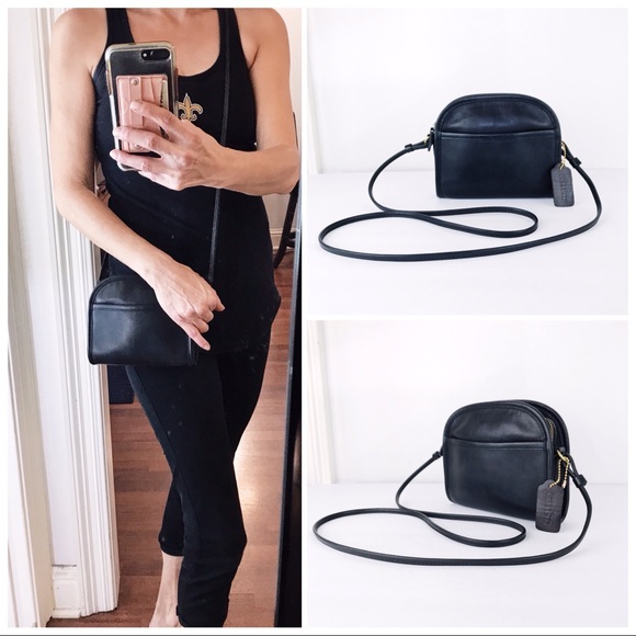 Coach Handbags - Coach Vtg Abbie Zip Top Black Leather Crossbody